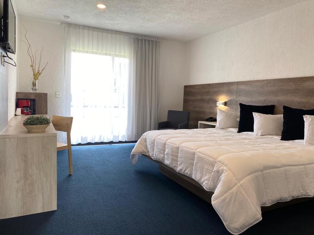 Hotel Aeropuerto Morelia Alvaro Obregon 외부 사진